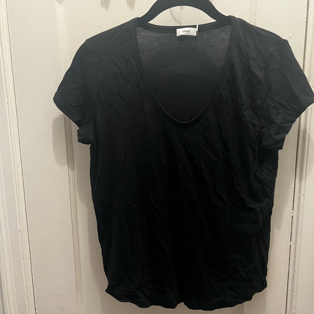 Vince black tshirt